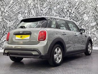 MINI HATCH 1.5 Cooper Classic Hatchback 5dr Petrol Steptronic Euro 6 (s/s) 