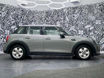 MINI HATCH 1.5 Cooper Classic Hatchback 5dr Petrol Steptronic Euro 6 (s/s) 