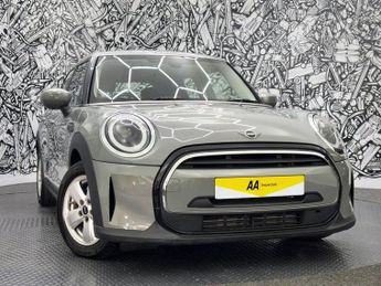 MINI HATCH 1.5 Cooper Classic Hatchback 5dr Petrol Steptronic Euro 6 (s/s) 