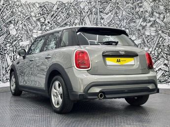 MINI HATCH 1.5 Cooper Classic Hatchback 5dr Petrol Steptronic Euro 6 (s/s) 