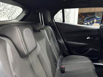 PEUGEOT 2008 1.2 PureTech GT SUV 5dr Petrol Manual Euro 6 (s/s) (130 ps)