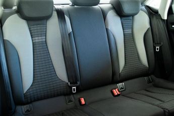 AUDI A3 1.6 TDI Sport Saloon 4dr Diesel S Tronic Euro 6 (s/s) (Nav) (110