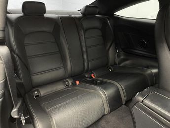 MERCEDES-BENZ C-CLASS 4.0 C63 V8 BiTurbo AMG Coupe 2dr Petrol SpdS MCT Euro 6 (s/s) (4