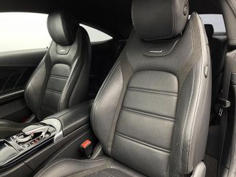 MERCEDES-BENZ C-CLASS 4.0 C63 V8 BiTurbo AMG Coupe 2dr Petrol SpdS MCT Euro 6 (s/s) (4