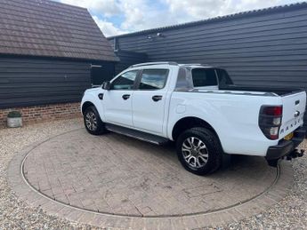 FORD RANGER 3.2 TDCi Wildtrak Pickup Double Cab 4dr Diesel Auto 4WD Euro 6 (