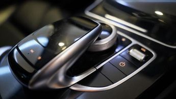 MERCEDES-BENZ C-CLASS 2.1 C220d SE Saloon 4dr Diesel G-Tronic+ Euro 6 (s/s) (170 ps)