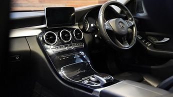 MERCEDES-BENZ C-CLASS 2.1 C220d SE Saloon 4dr Diesel G-Tronic+ Euro 6 (s/s) (170 ps)