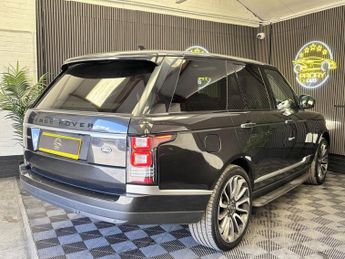 LAND ROVER RANGE ROVER 3.0 TD V6 Vogue SE SUV 5dr Diesel Auto 4WD Euro 5 (s/s) (258 ps)