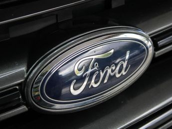 FORD KUGA 2.0 TDCi ST-Line X SUV 5dr Diesel Powershift AWD Euro 6 (s/s) (1