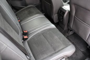FORD KUGA 2.0 TDCi ST-Line X SUV 5dr Diesel Powershift AWD Euro 6 (s/s) (1