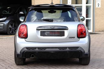 MINI HATCH 1.5 COOPER SPORT 3 DOOR