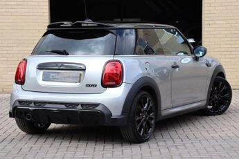 MINI HATCH 1.5 COOPER SPORT 3 DOOR