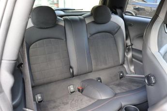 MINI HATCH 1.5 COOPER SPORT 3 DOOR