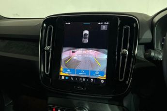 VOLVO C40 Recharge 69kWh Core SUV 5dr Electric Auto (231 ps) Cruise Contro