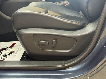 NISSAN X-TRAIL 1.6 dCi Tekna SUV 5dr Diesel XTRON Euro 6 (s/s) (130 ps)