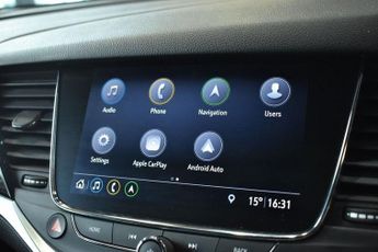 VAUXHALL ASTRA 1.5 Turbo D Ultimate Nav Hatchback 5dr Diesel Auto Euro 6 (s/s) 