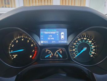FORD FOCUS 1.6 Titanium Estate 5dr Petrol Powershift Euro 5 (125 ps)