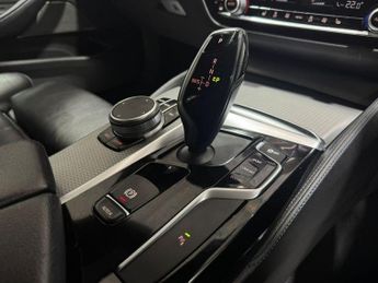 BMW 5 SERIES 2.0 520d M Sport Saloon 4dr Diesel Auto Euro 6 (s/s) (190 ps)