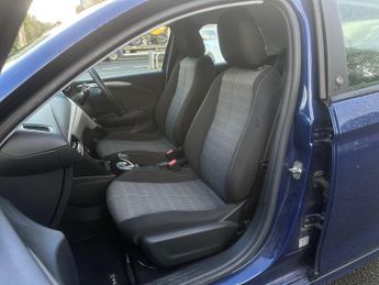 VAUXHALL Corsa Electric 50kWh SE NAVIGATION PREMIUM ELECTRIC AUTO 7.4Kw CHARGER 135 BHP
