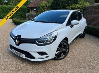 Renault Clio 0.9 TCe Iconic Hatchback 5dr Petrol Manual Euro 6 (s/s) (90 ps)
