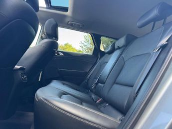 KIA CEED 1.4 T-GDi First Edition Sportswagon 5dr Petrol DCT Euro 6 (s/s) 