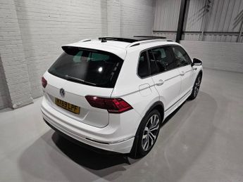 VOLKSWAGEN TIGUAN 1.5 TSI EVO R-Line Tech SUV 5dr Petrol DSG Euro 6 (s/s) (150 ps)