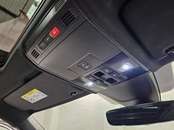 VOLKSWAGEN TIGUAN 1.5 TSI EVO R-Line Tech SUV 5dr Petrol DSG Euro 6 (s/s) (150 ps)