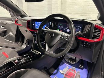 VAUXHALL MOKKA ELECTRIC 50kWh SRi Premium SUV 5dr Electric Auto (136 ps)