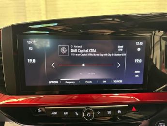 VAUXHALL MOKKA ELECTRIC 50kWh SRi Premium SUV 5dr Electric Auto (136 ps)