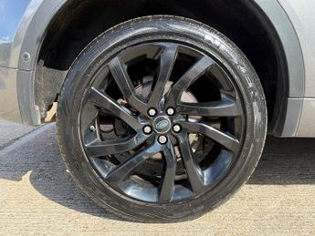 LAND ROVER DISCOVERY SPORT 2.0 TD4 HSE Dynamic Lux SUV 5dr Diesel Auto 4WD Euro 6 (s/s) (18