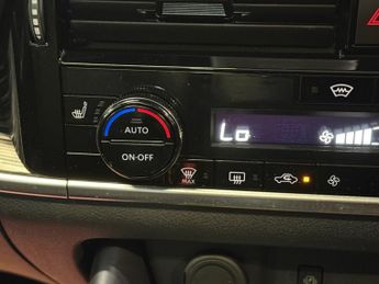 NISSAN QASHQAI 1.3 DIG-T MHEV Tekna SUV 5dr Petrol Hybrid XTRON Euro 6 (s/s) (1