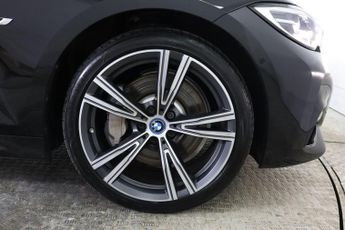 BMW 3 SERIES 2.0 330e 12kWh M Sport Auto Euro 6 (s/s) 4dr