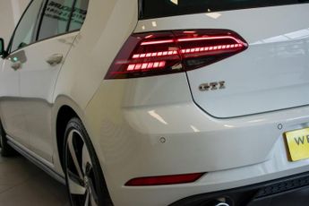 VOLKSWAGEN GOLF 2.0 TSI GTI Hatchback 5dr Petrol DSG Euro 6 (s/s) (230 ps)