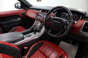 LAND ROVER RANGE ROVER SPORT 3.0 SD V6 HSE Dynamic SUV 5dr Diesel Auto 4WD Euro 6 (s/s) (306 