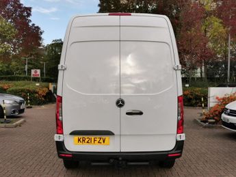 MERCEDES-BENZ SPRINTER MERCEDES-BENZ SPRINTER 315CDI L2 DIESEL RWD 3.5t H2 Progressive 