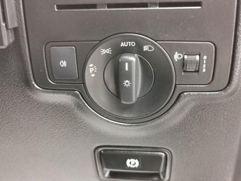 MERCEDES-BENZ EVITO 116 e 66kWh Progressive Panel Van 6dr Electric Auto FWD L2 (LWB)