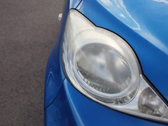 PEUGEOT 107 1.0 12V Urban Hatchback 5dr Petrol Manual Euro 4 (68 ps)
