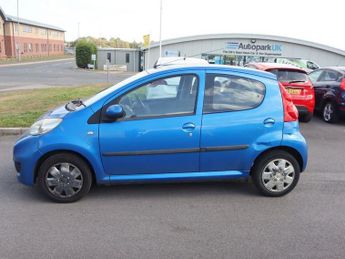 PEUGEOT 107 1.0 12V Urban Hatchback 5dr Petrol Manual Euro 4 (68 ps)