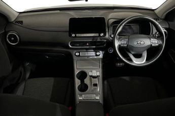 HYUNDAI KONA 39kWh SE Connect SUV 5dr Electric Auto (10.5kW Charger) (136 ps)