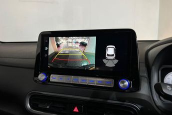 HYUNDAI KONA 39kWh SE Connect SUV 5dr Electric Auto (10.5kW Charger) (136 ps)