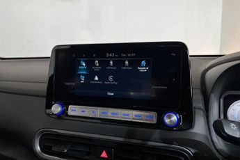HYUNDAI KONA 39kWh SE Connect SUV 5dr Electric Auto (10.5kW Charger) (136 ps)