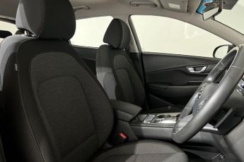 HYUNDAI KONA 39kWh SE Connect SUV 5dr Electric Auto (10.5kW Charger) (136 ps)