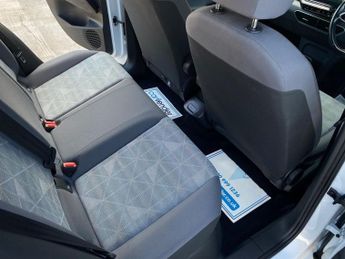 VOLKSWAGEN ID.3 Pro Performance 58kWh Life Hatchback 5dr Electric Auto (204 ps)