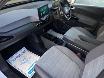VOLKSWAGEN ID.3 Pro Performance 58kWh Life Hatchback 5dr Electric Auto (204 ps)