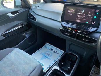 VOLKSWAGEN ID.3 Pro Performance 58kWh Life Hatchback 5dr Electric Auto (204 ps)