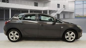 VAUXHALL ASTRA 2.0 CDTi SRi Hatchback 5dr Diesel Auto Euro 5 (165 ps)