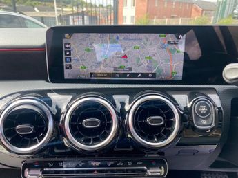 MERCEDES-BENZ A-CLASS 1.5 A180d AMG Line (Executive) Hatchback 5dr Diesel 7G-DCT Euro 