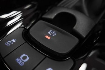 TOYOTA C-HR 2.0 VVT-h GPF Design SUV 5dr Petrol Hybrid CVT Euro 6 (s/s) (184