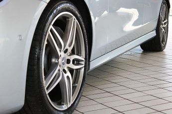 MERCEDES-BENZ E-CLASS 2.0 E220d AMG Line Estate 5dr Diesel G-Tronic+ Euro 6 (s/s) (194