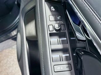 LAND ROVER RANGE ROVER EVOQUE 2.0 P250 MHEV R-Dynamic HSE SUV 5dr Petrol Auto 4WD Euro 6 (s/s)